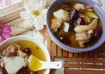 鹿肉菜谱之鹿胶蒸鸡